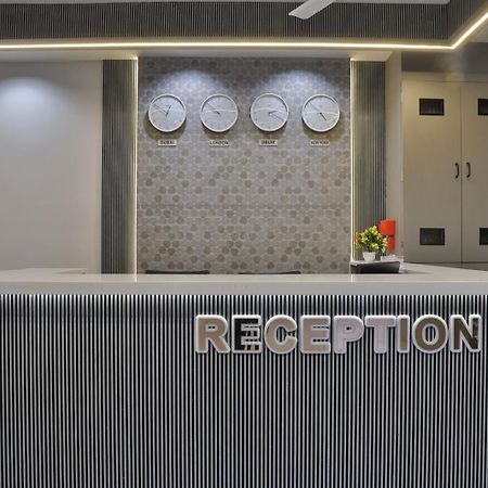Hotel Legacy أحمد أباد المظهر الخارجي الصورة