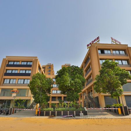 Hotel Legacy أحمد أباد المظهر الخارجي الصورة