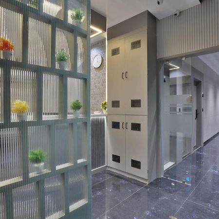 Hotel Legacy أحمد أباد المظهر الخارجي الصورة