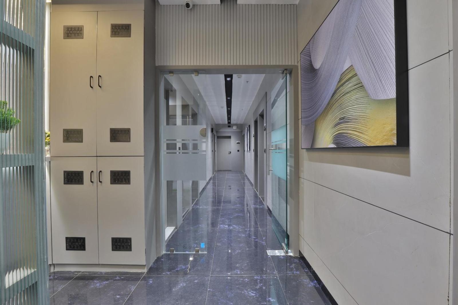 Hotel Legacy أحمد أباد المظهر الخارجي الصورة